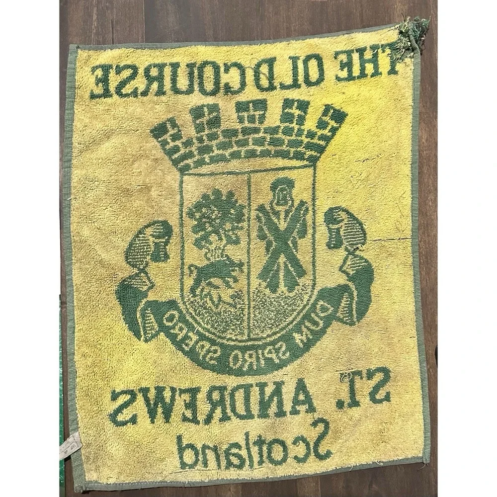 VTG The Old Course St Andrews Links Green Golf Towel,Divot Tool,2 Markers,8 Tees